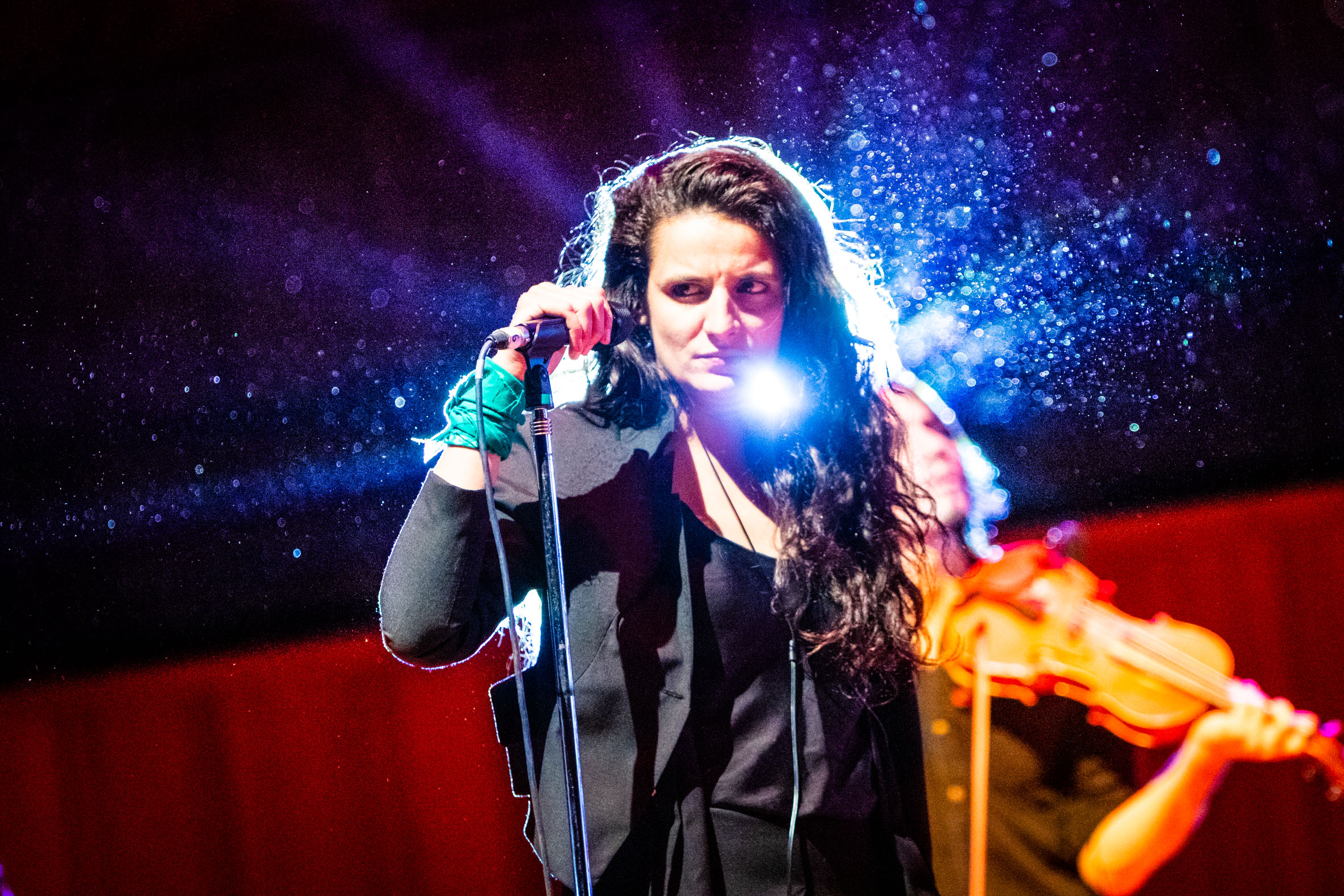 “HAY QUE ABRIRSE Y MOSTRAR PUNTOS DE VISTA DIFERENTES, YA ES TIEMPO”