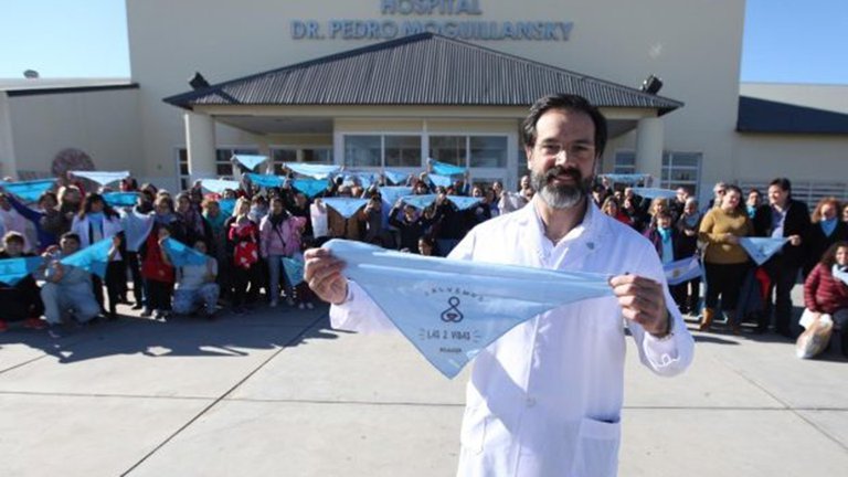 Médico de Entre Ríos podrá volver a ejercer después de obligar a parir a una jóven de 19 años